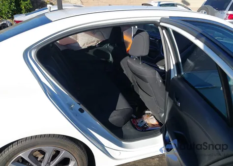 2015 Honda Accord Sport from USA, damaged, VIN 1HGCR2F51FA052551